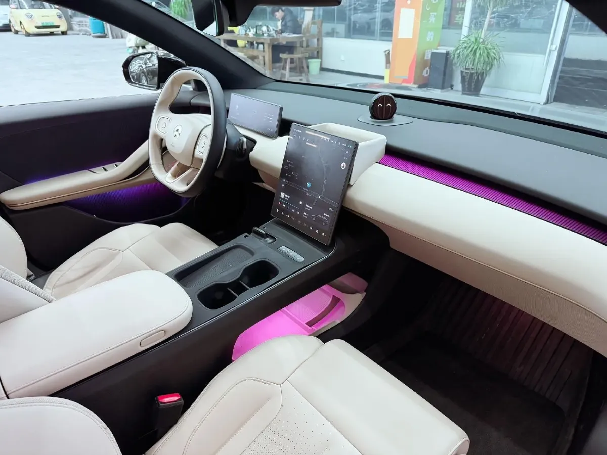 2024 NIO ET5T BEV 100KWH,autocango,china used car exporter,china ev exporter,chinese used car exporter,chinese used ev exporter