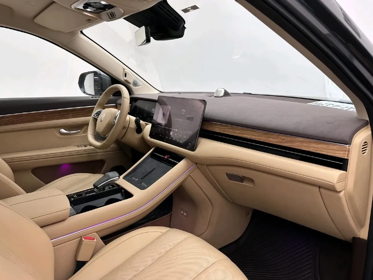 2024 AITO AITO M7 1.5T 152HP L4 REEV 40KWH,autocango,china used car exporter,china ev exporter,chinese used car exporter,chinese used ev exporter