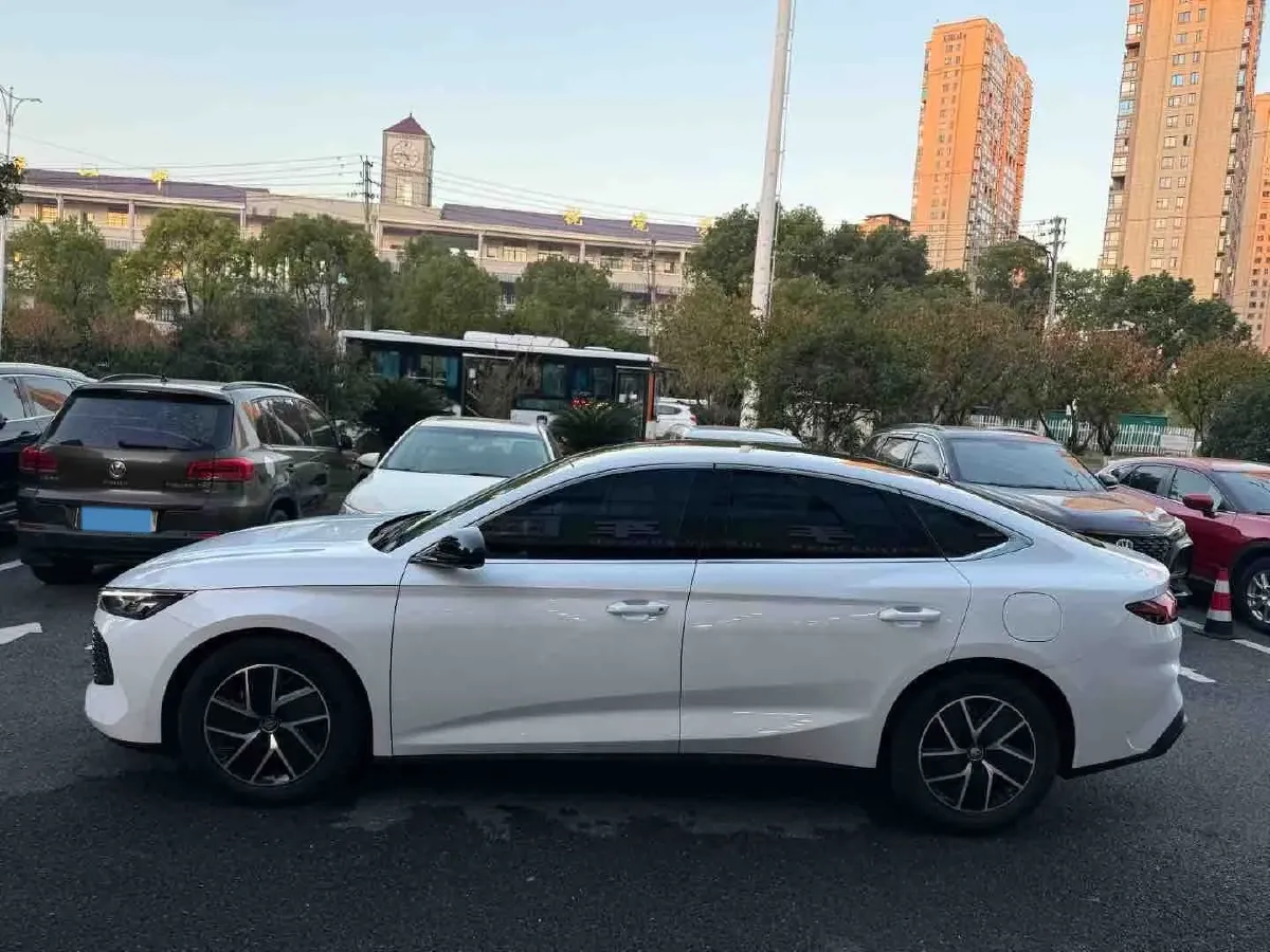 2024 BYD QinL 1.5L 101HP L4 E-CVT PHEV 10.08KWH,autocango,china used car exporter,china ev exporter,chinese used car exporter,chinese used ev exporter