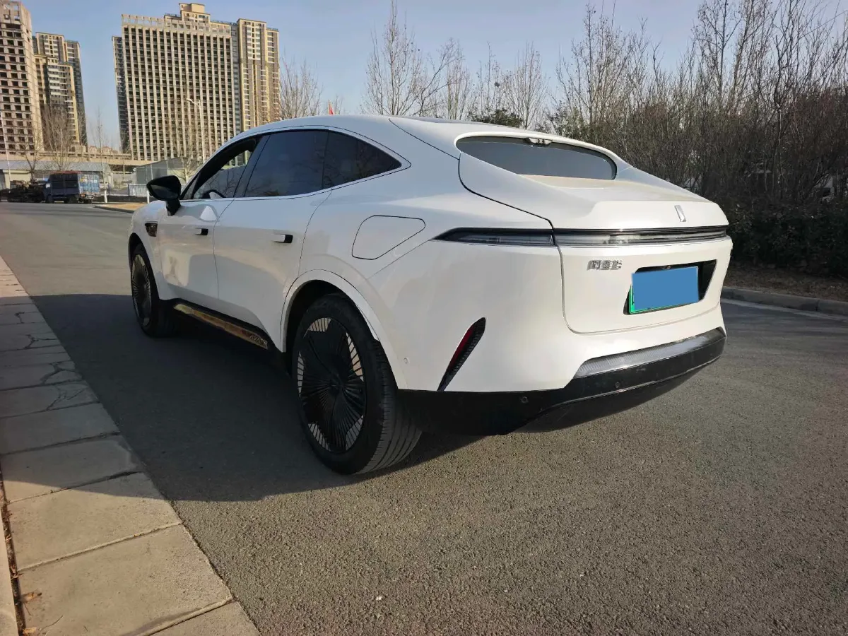 2023 Avatr 11 BEV 90KWH,autocango,china used car exporter,china ev exporter,chinese used car exporter,chinese used ev exporter