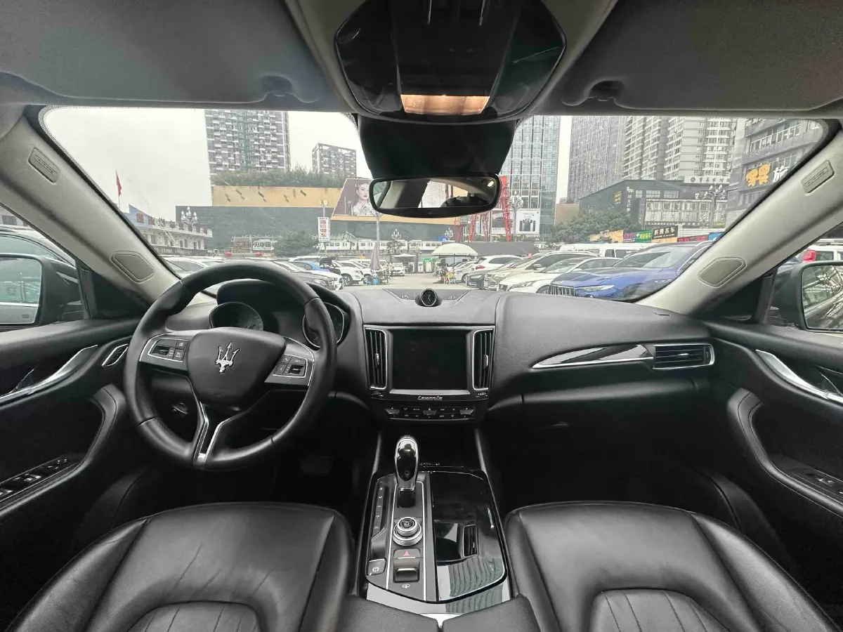 2017 Maserati Ghibli 3.0T 350HP V6 8AT,autocango,china used car exporter,china ev exporter,chinese used car exporter,chinese used ev exporter