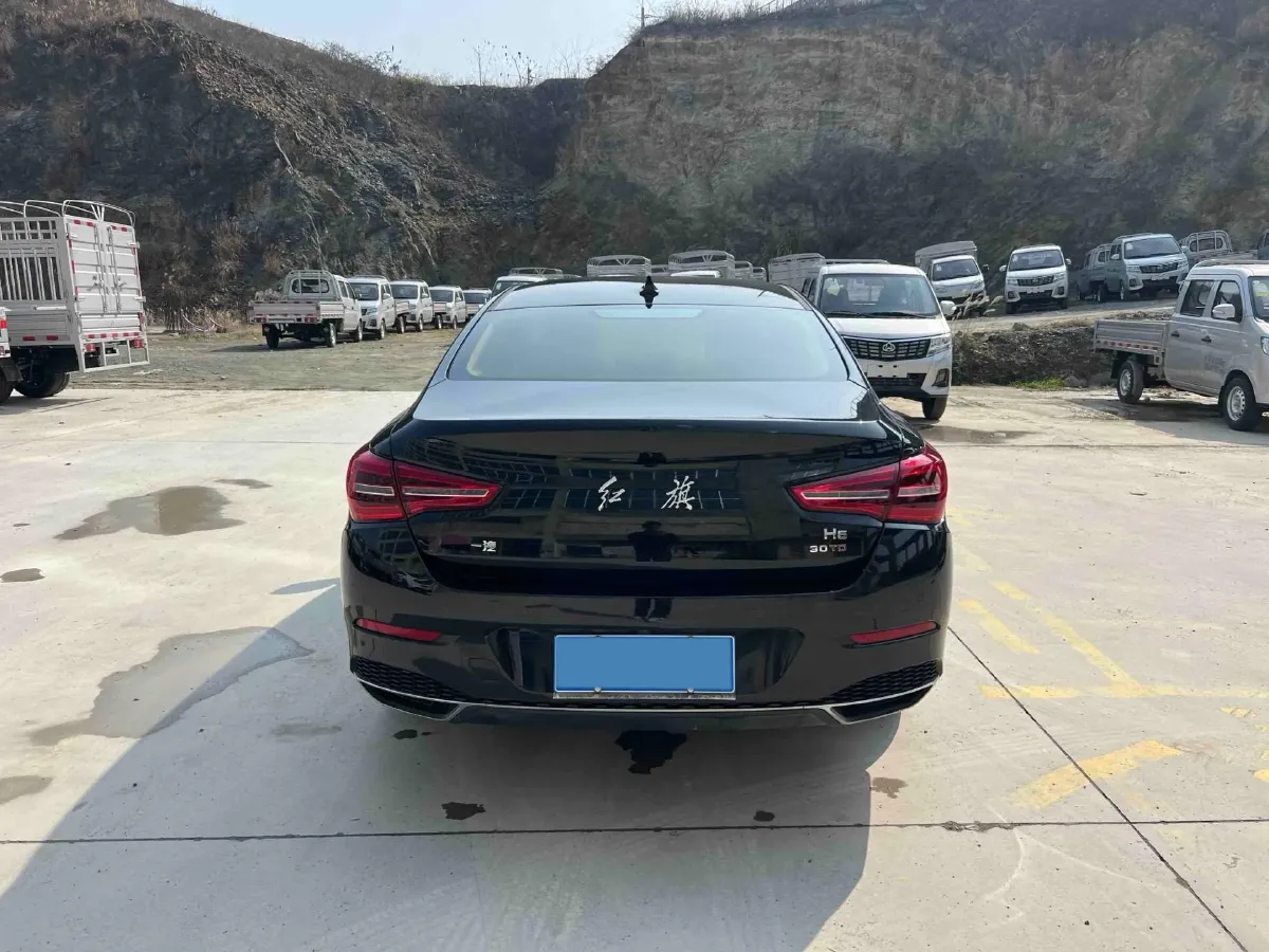 2022 HongQi H5 1.5T 169HP L4 7DCT,autocango,china used car exporter,china ev exporter,chinese used car exporter,chinese used ev exporter
