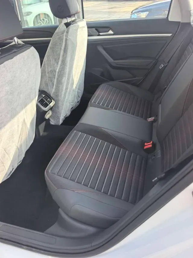 2024 Volkswagen Lavida 1.5T 160HP L4 7DCT,autocango,china used car exporter,china ev exporter,chinese used car exporter,chinese used ev exporter