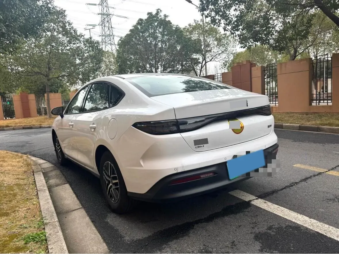 2026 BYD Seal05 DM-i 1.5L 101HP L4 E-CVT PHEV,autocango,china used car exporter,china ev exporter,chinese used car exporter,chinese used ev exporter