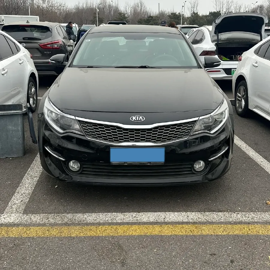2016 Kia K5 2.0L 161HP L4 6AT,autocango,china used car exporter,china ev exporter,chinese used car exporter,chinese used ev exporter