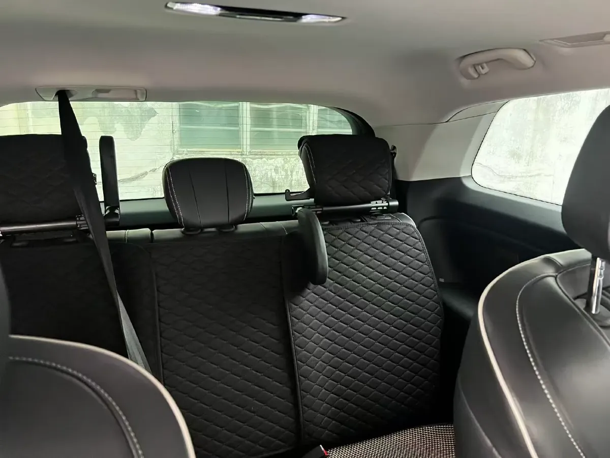 2021 Roewe iMAX8 2.0T 234HP L4 8AT,autocango,china used car exporter,china ev exporter,chinese used car exporter,chinese used ev exporter