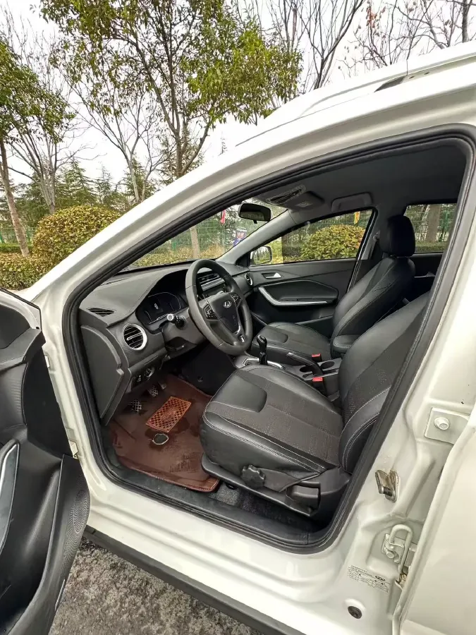 2018 Chery Tiggo 3x 1.5L 106HP L4 5MT,autocango,china used car exporter,china ev exporter,chinese used car exporter,chinese used ev exporter