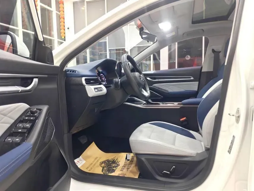 2022 Geely Emgrand 1.5L 114HP L4 CVT,autocango,china used car exporter,china ev exporter,chinese used car exporter,chinese used ev exporter