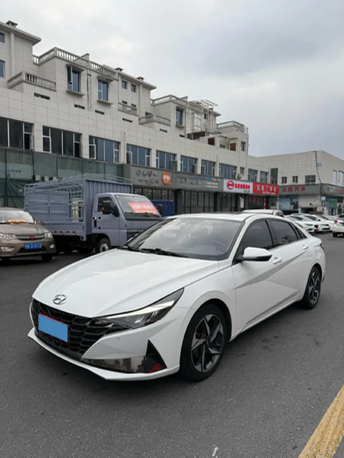2021 Hyundai Elantra 1.5L 115HP L4 CVT,autocango,china used car exporter,china ev exporter,chinese used car exporter,chinese used ev exporter