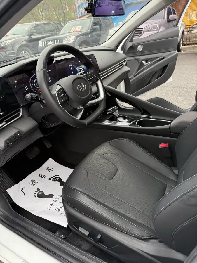 2021 Hyundai Elantra 1.5L 115HP L4 CVT,autocango,china used car exporter,china ev exporter,chinese used car exporter,chinese used ev exporter