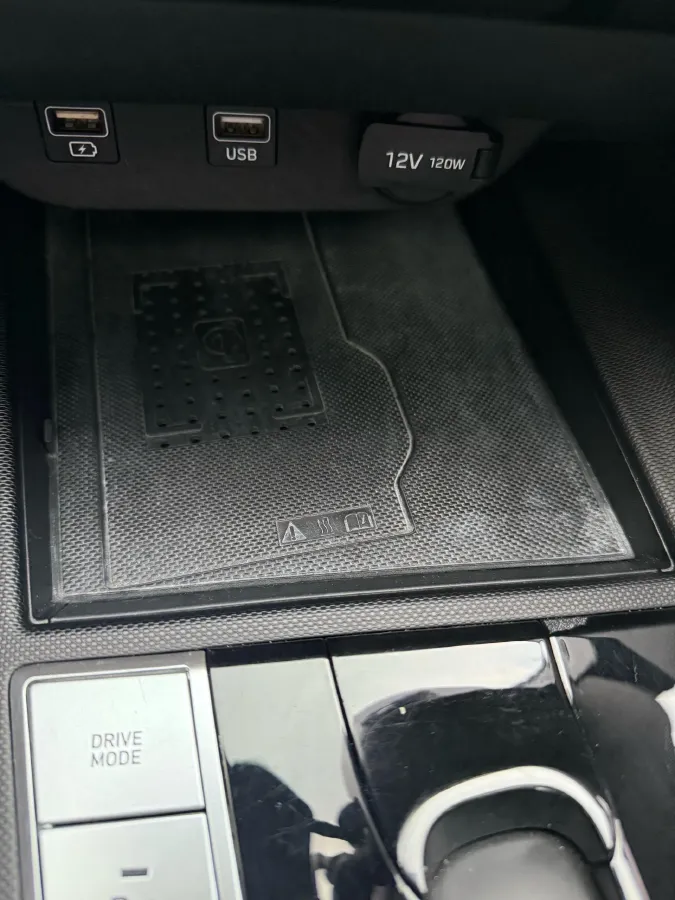 2021 Hyundai Elantra 1.5L 115HP L4 CVT,autocango,china used car exporter,china ev exporter,chinese used car exporter,chinese used ev exporter