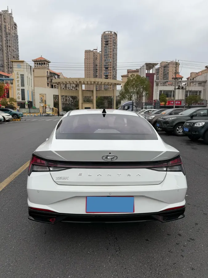 2021 Hyundai Elantra 1.5L 115HP L4 CVT,autocango,china used car exporter,china ev exporter,chinese used car exporter,chinese used ev exporter