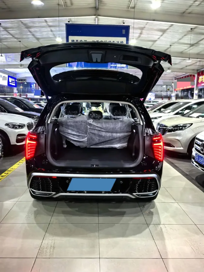 2025 HongQi HS3 1.5T 150HP L4 1DHT PHEV,autocango,china used car exporter,china ev exporter,chinese used car exporter,chinese used ev exporter