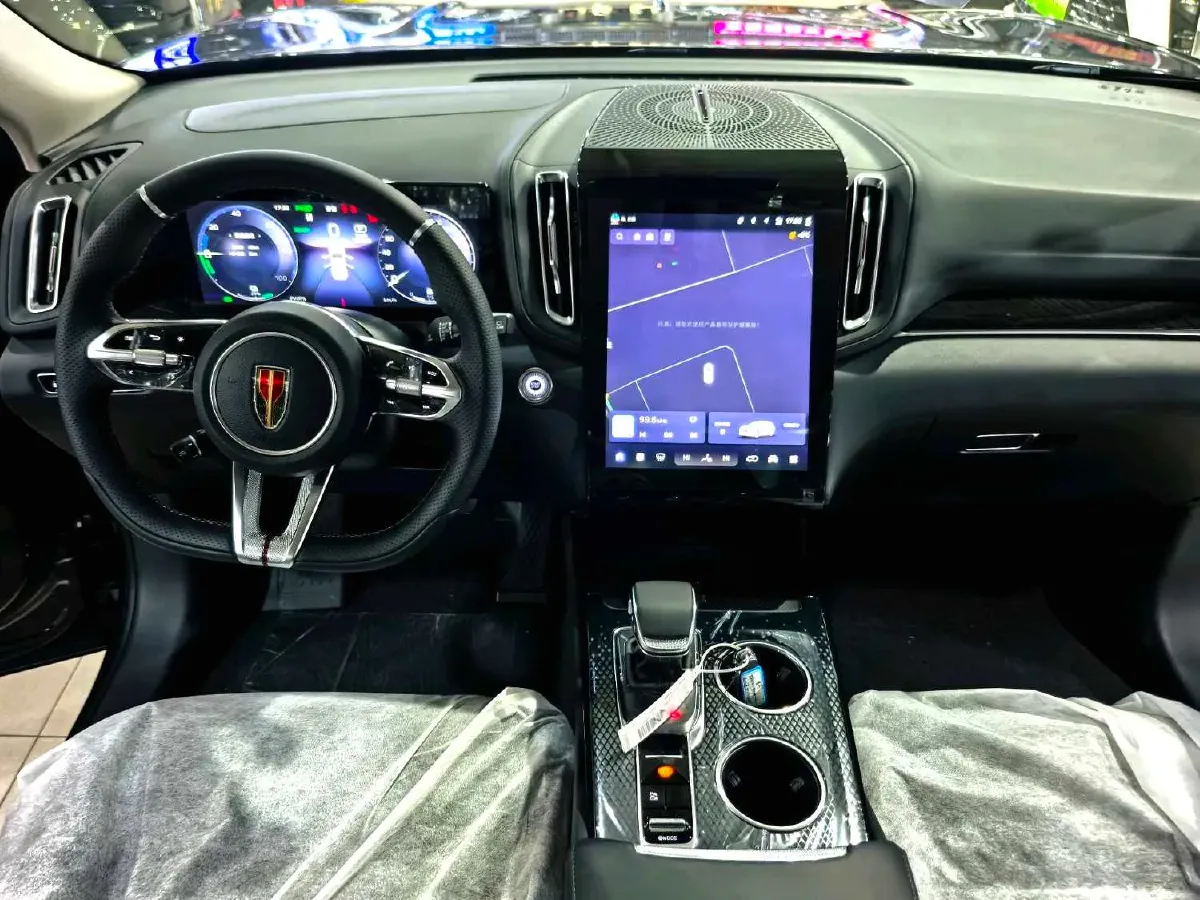 2025 HongQi HS3 1.5T 150HP L4 1DHT PHEV,autocango,china used car exporter,china ev exporter,chinese used car exporter,chinese used ev exporter