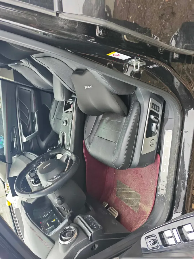 2017 WEY VV5 2.0T 197HP L4 7DCT,autocango,china used car exporter,china ev exporter,chinese used car exporter,chinese used ev exporter