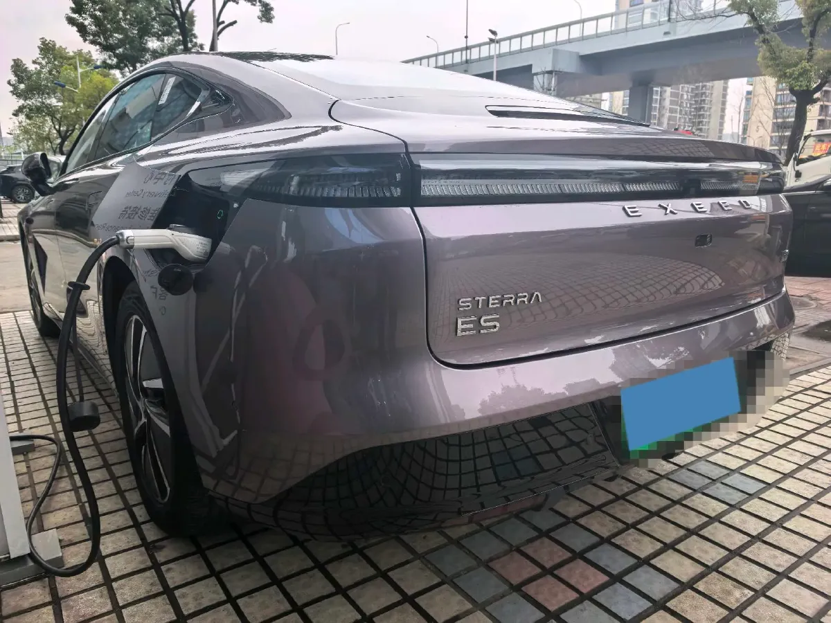 2025 JAC Hunter 2.0T 170HP L4 8AT,autocango,china used car exporter,china ev exporter,chinese used car exporter,chinese used ev exporter