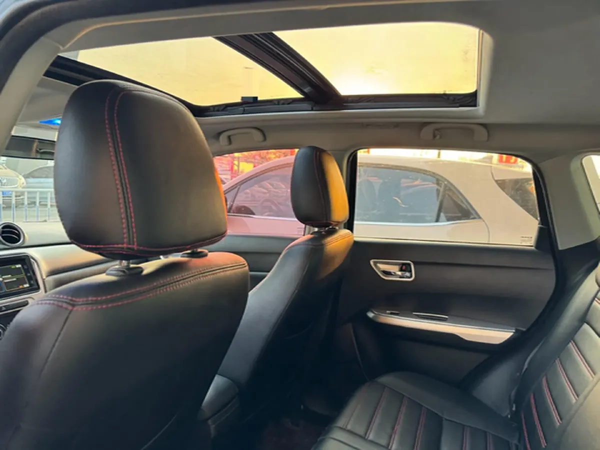 2016 Suzuki Vitara 1.4T 140HP L4 6AT,autocango,china used car exporter,china ev exporter,chinese used car exporter,chinese used ev exporter