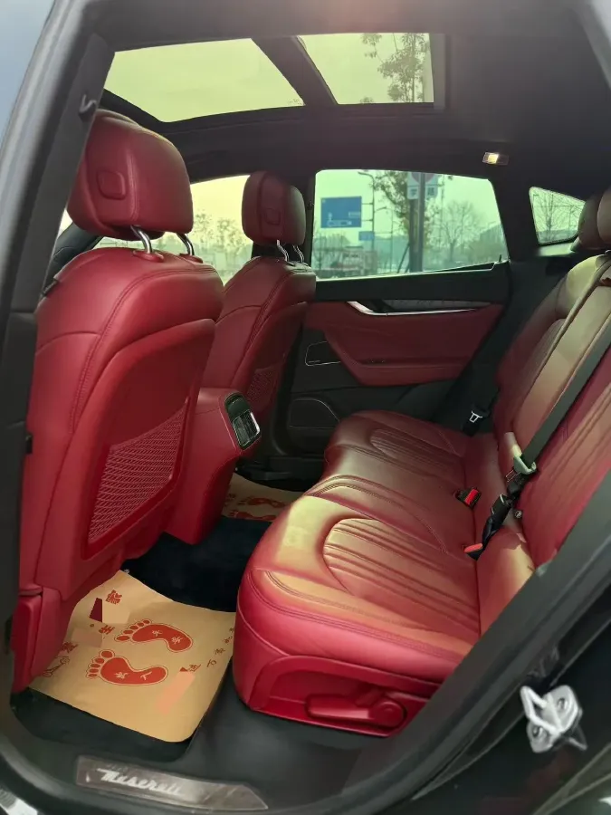 2019 Maserati Levante 3.0T 350HP V6 8AT,autocango,china used car exporter,china ev exporter,chinese used car exporter,chinese used ev exporter