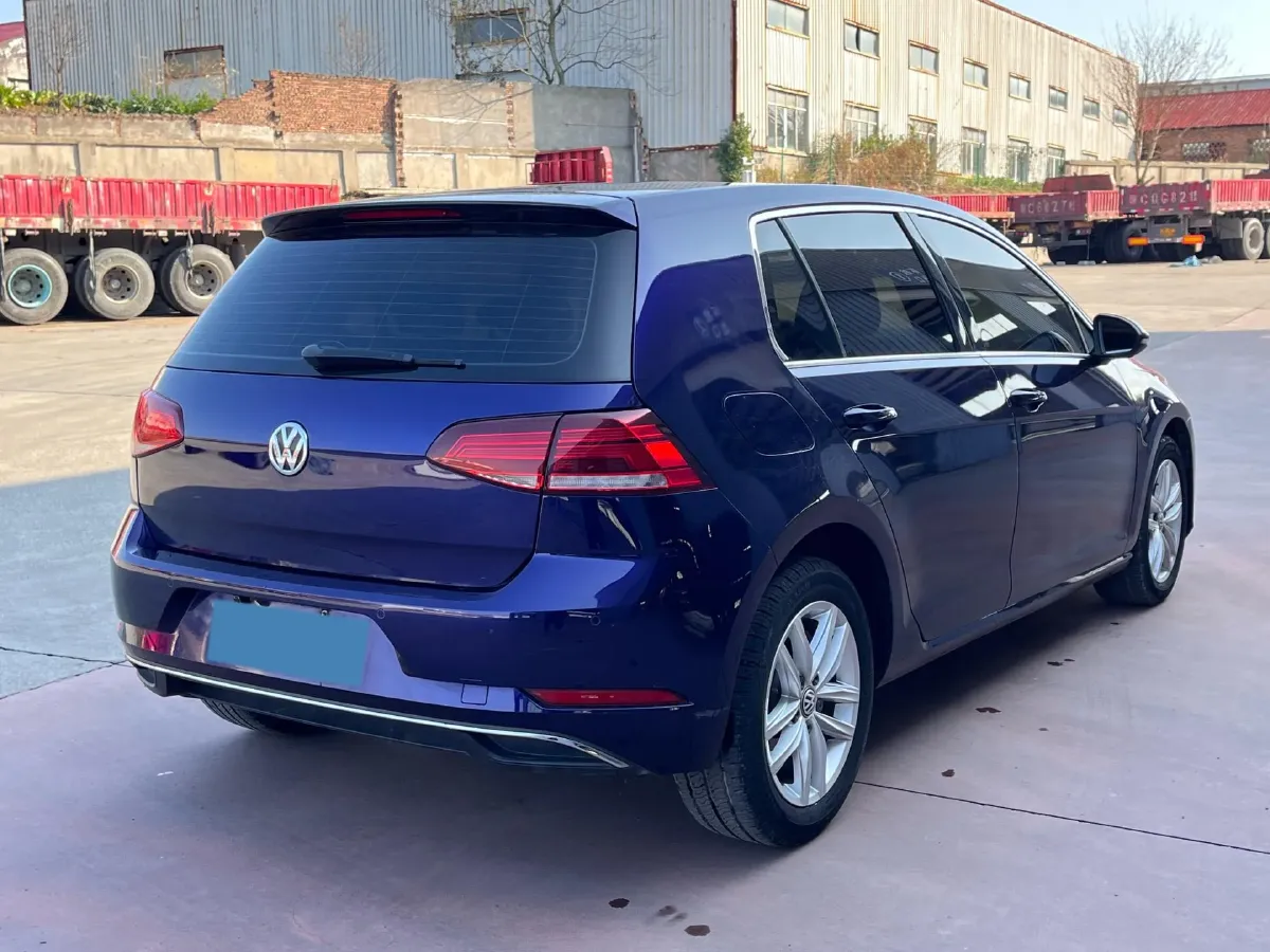 2018 Volkswagen Golf 1.6L 110HP L4 6AT,autocango,china used car exporter,china ev exporter,chinese used car exporter,chinese used ev exporter