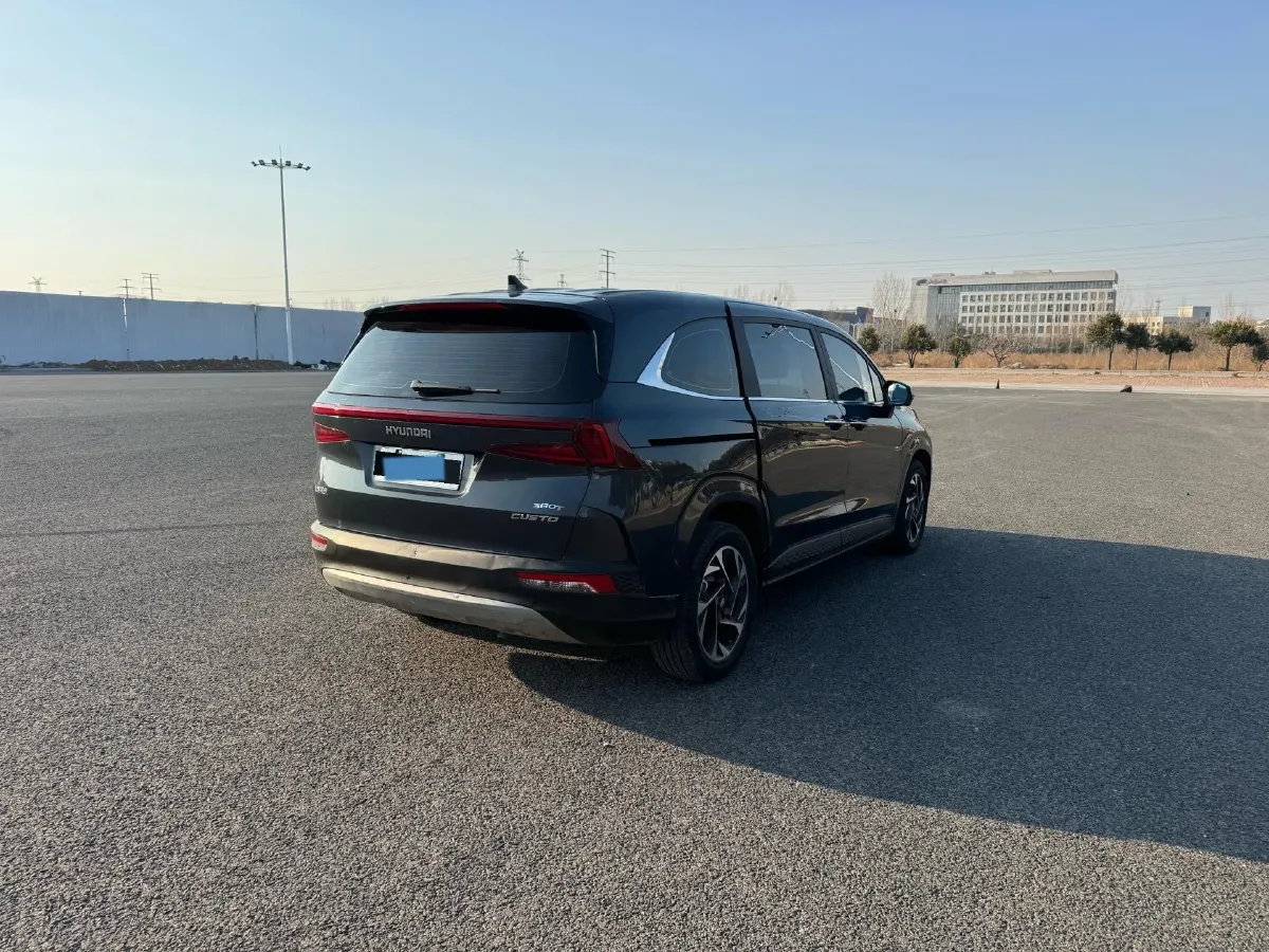 2021 Hyundai Custo 2.0T 236HP L4 8AT,autocango,china used car exporter,china ev exporter,chinese used car exporter,chinese used ev exporter