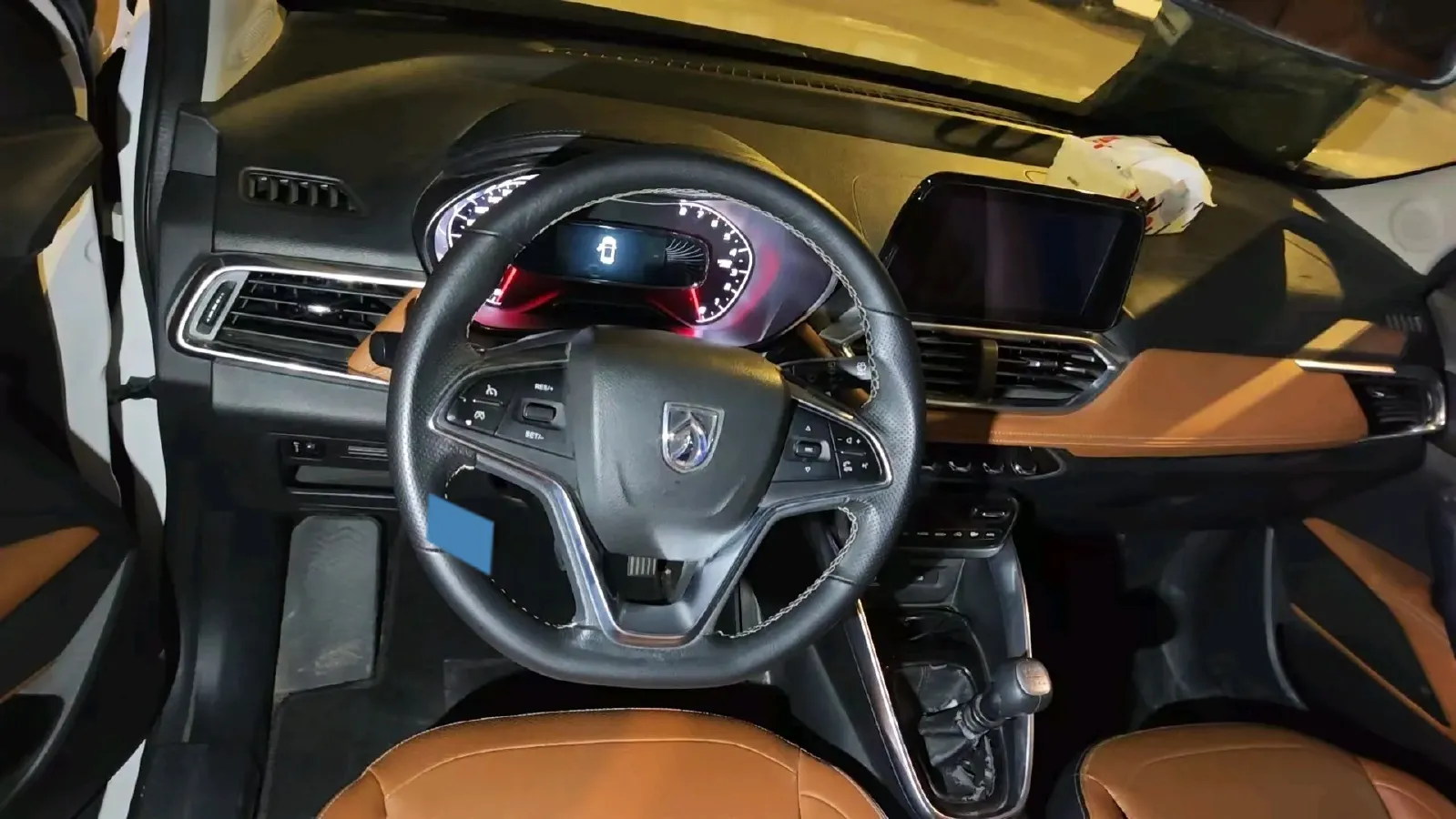 2017 BaoJun 510 1.5L 112HP L4 6MT,autocango,china used car exporter,china ev exporter,chinese used car exporter,chinese used ev exporter