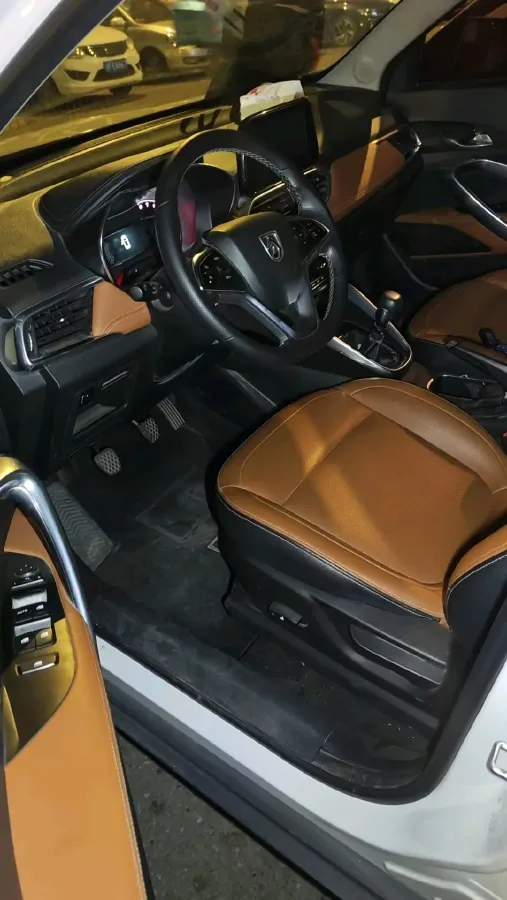 2017 BaoJun 510 1.5L 112HP L4 6MT,autocango,china used car exporter,china ev exporter,chinese used car exporter,chinese used ev exporter