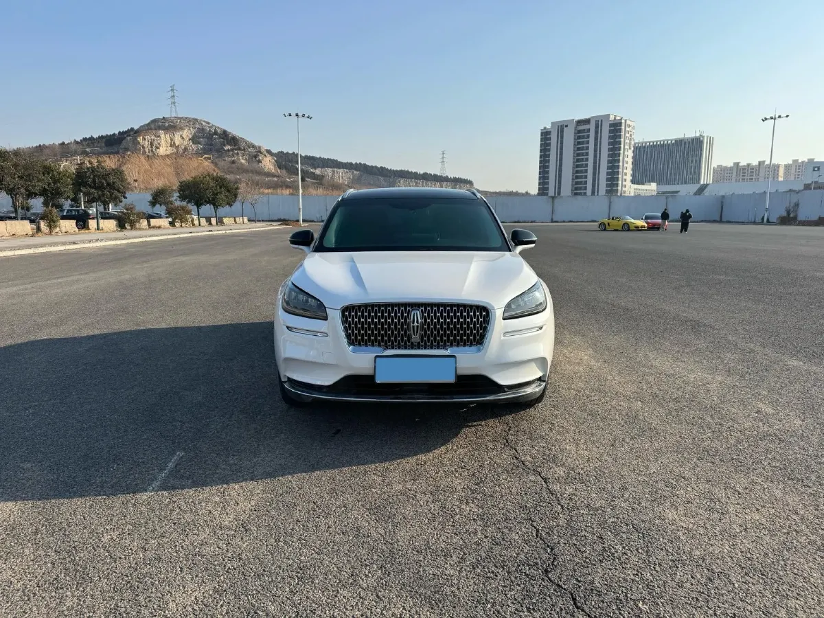 2020 Lincoln Corsair 2.0T 245HP L4 8AT,autocango,china used car exporter,china ev exporter,chinese used car exporter,chinese used ev exporter