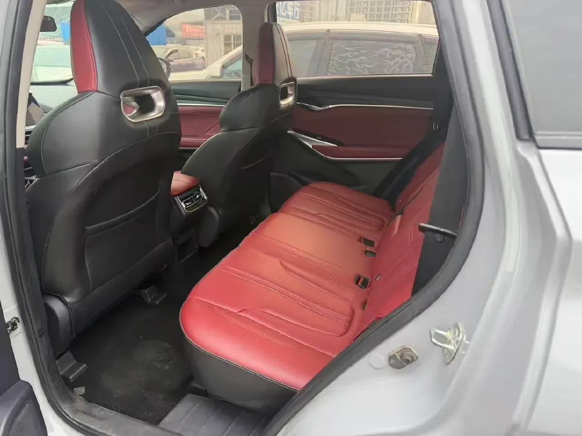 2020 ChangAn CS75 Plus 2.0T 233HP L4 8AT,autocango,china used car exporter,china ev exporter,chinese used car exporter,chinese used ev exporter