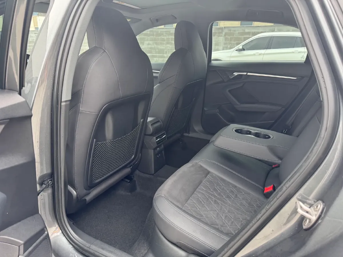 2022 Audi A3 1.4T 150HP L4 7DCT,autocango,china used car exporter,china ev exporter,chinese used car exporter,chinese used ev exporter