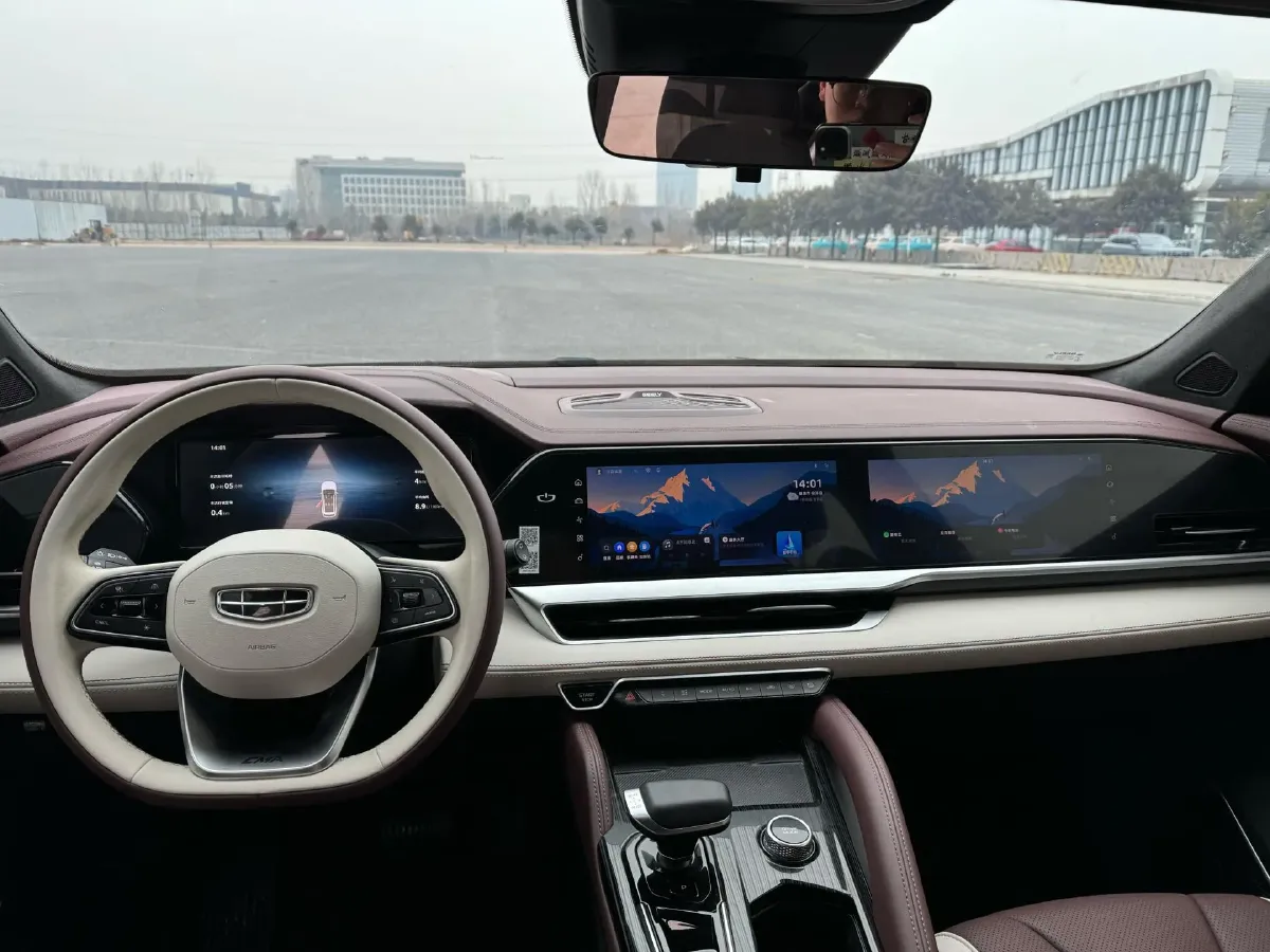 2024 Geely Monjaro 2.0T 238HP L4 8AT,autocango,china used car exporter,china ev exporter,chinese used car exporter,chinese used ev exporter