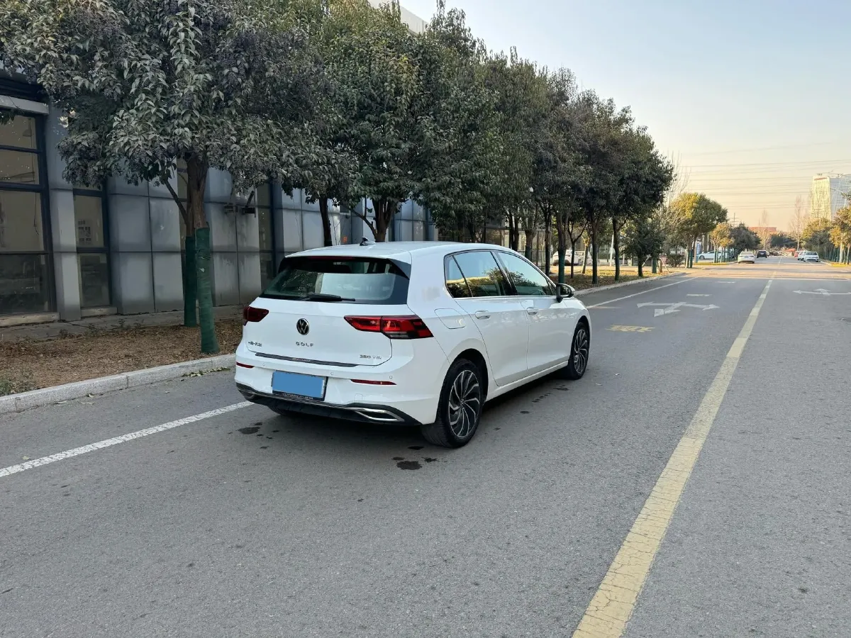 2021 Volkswagen Golf 1.4T 150HP L4 7DCT,autocango,china used car exporter,china ev exporter,chinese used car exporter,chinese used ev exporter