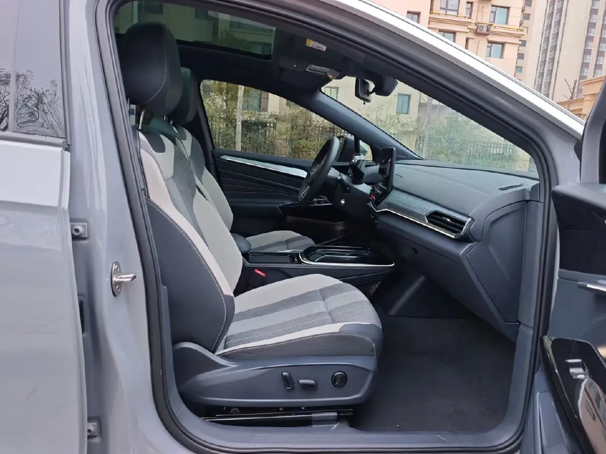 2021 Volkswagen ID.4 Crozz BEV 84.8KWH,autocango,china used car exporter,china ev exporter,chinese used car exporter,chinese used ev exporter