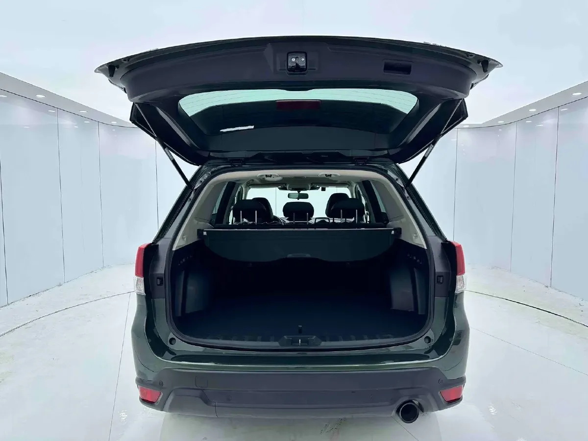 2022 Subaru Forester 2.0L 154HP H4 CVT,autocango,china used car exporter,china ev exporter,chinese used car exporter,chinese used ev exporter