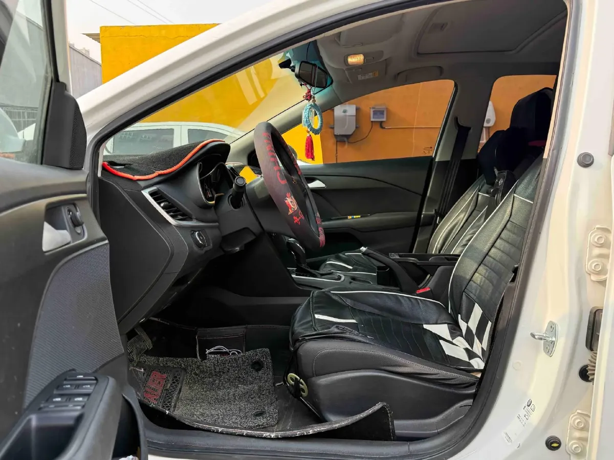 2018 Chevrolet Cavalier 1.5L 113HP L4 6AT,autocango,china used car exporter,china ev exporter,chinese used car exporter,chinese used ev exporter