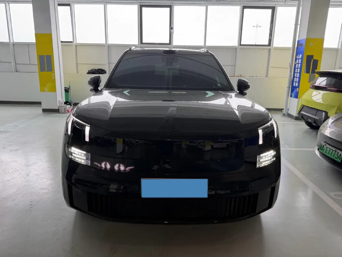 2025 LYNK&CO 900 2.0T 254HP L4 3DHT PHEV,autocango,china used car exporter,china ev exporter,chinese used car exporter,chinese used ev exporter