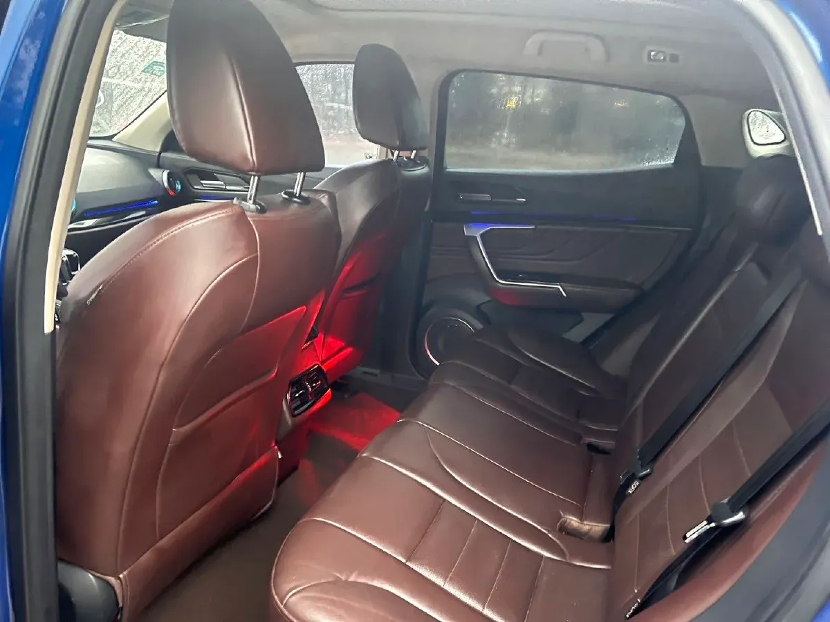 2017 WEY VV5 2.0T 197HP L4 7DCT,autocango,china used car exporter,china ev exporter,chinese used car exporter,chinese used ev exporter