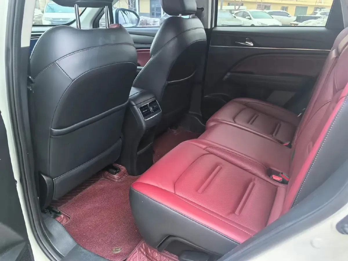 2022 GAC Trumpchi GS4 Plus 1.5T 169HP L4 6AT,autocango,china used car exporter,china ev exporter,chinese used car exporter,chinese used ev exporter