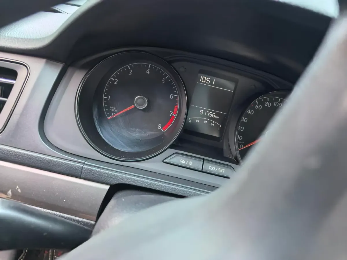 2019 Volkswagen Polo 1.5L 113HP L4 5MT,autocango,china used car exporter,china ev exporter,chinese used car exporter,chinese used ev exporter