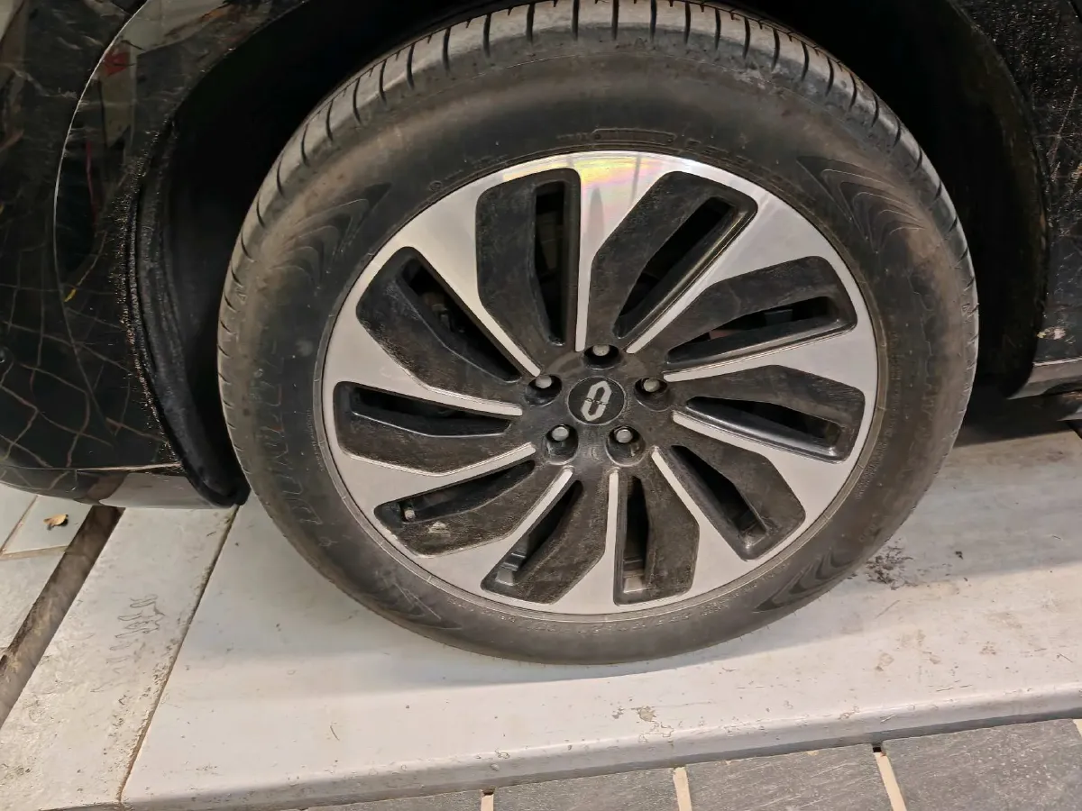 2024 AITO AITO M7 1.5T 152HP L4 REEV 40KWH,autocango,china used car exporter,china ev exporter,chinese used car exporter,chinese used ev exporter