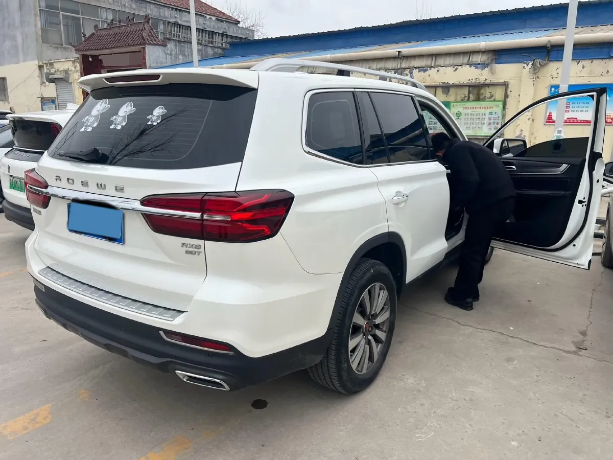 2019 Roewe RX8 2.0T 222HP L4 6AT,autocango,china used car exporter,china ev exporter,chinese used car exporter,chinese used ev exporter
