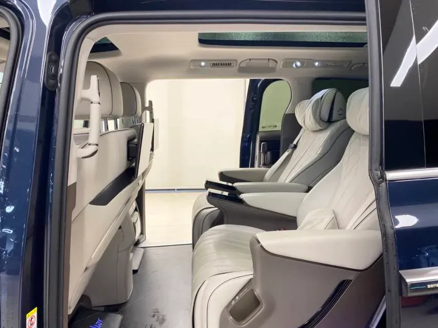 2022 Mercedes-Benz GLC Class 2.0T 197HP L4 9AT,autocango,china used car exporter,china ev exporter,chinese used car exporter,chinese used ev exporter