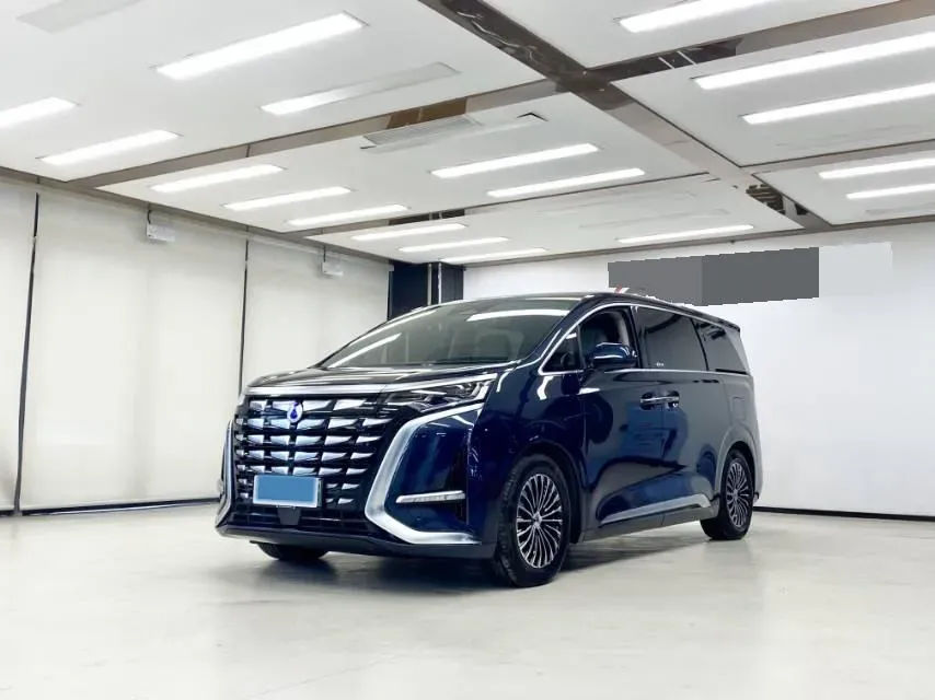 2022 Mercedes-Benz GLC Class 2.0T 197HP L4 9AT,autocango,china used car exporter,china ev exporter,chinese used car exporter,chinese used ev exporter