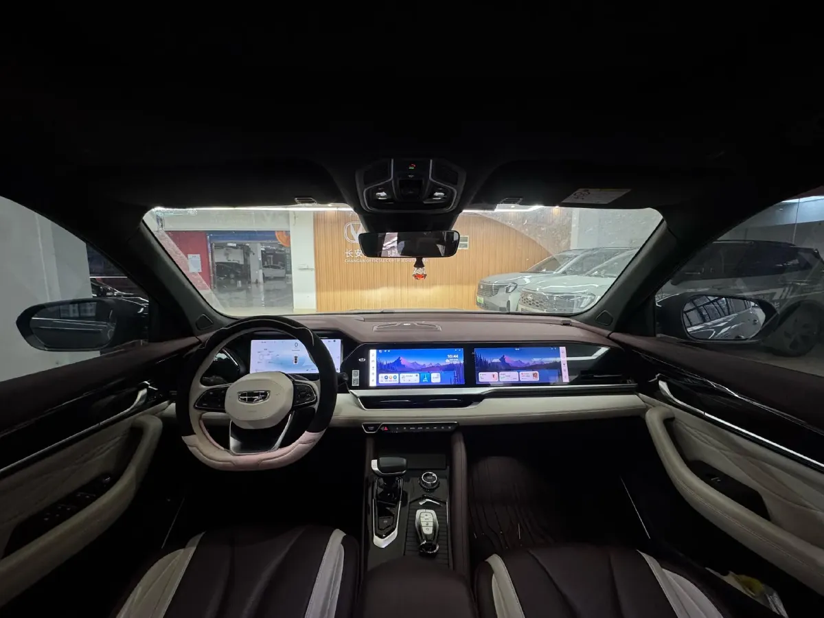 2024 Geely Monjaro 2.0T 238HP L4 8AT,autocango,china used car exporter,china ev exporter,chinese used car exporter,chinese used ev exporter