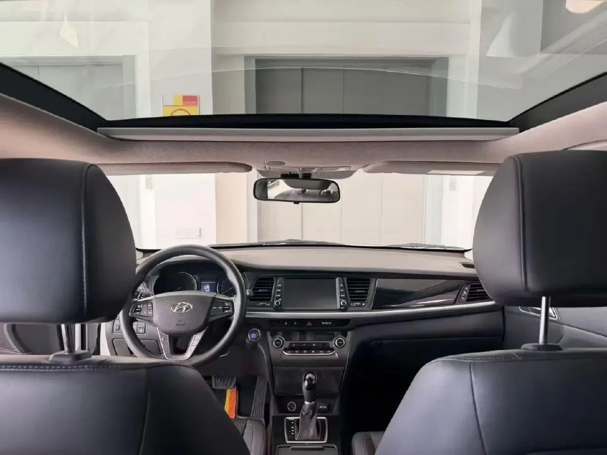 2019 Hyundai Mistra 1.8L 143HP L4 6AT,autocango,china used car exporter,china ev exporter,chinese used car exporter,chinese used ev exporter