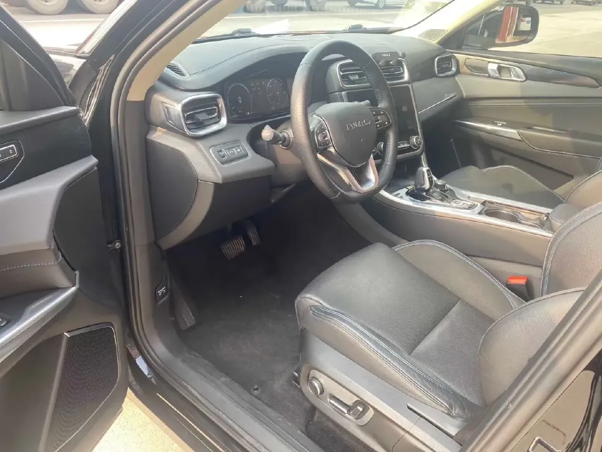 2019 LYNK&CO 01 EM-P 1.5T 180HP L3 7DCT PHEV 9.4KWH,autocango,china used car exporter,china ev exporter,chinese used car exporter,chinese used ev exporter