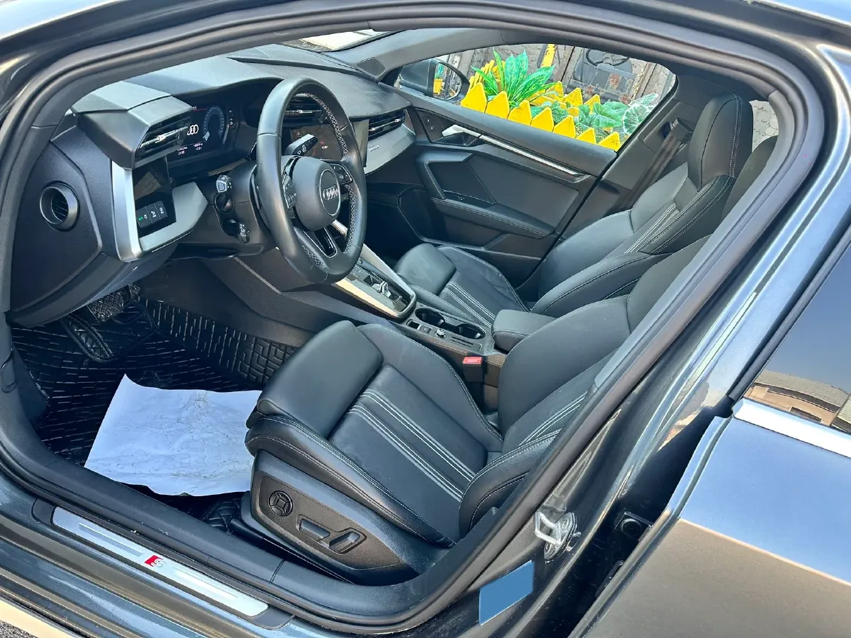 2024 Audi A3 1.4T 150HP L4 7DCT,autocango,china used car exporter,china ev exporter,chinese used car exporter,chinese used ev exporter