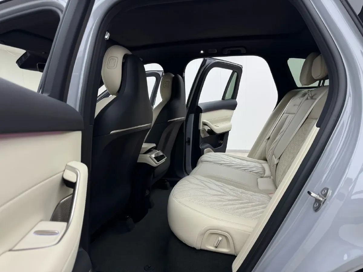 2024 NIO ES6 BEV 75KWH,autocango,china used car exporter,china ev exporter,chinese used car exporter,chinese used ev exporter