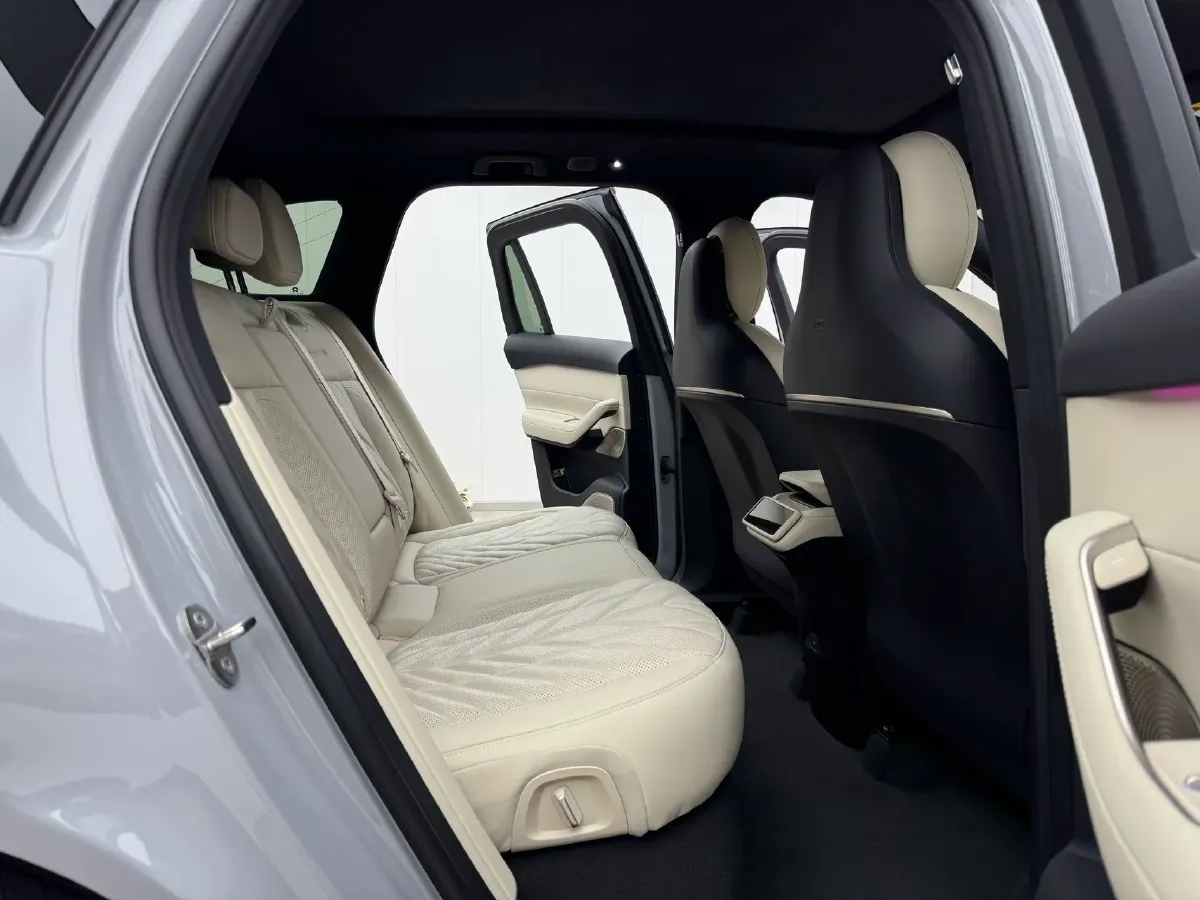 2024 NIO ES6 BEV 75KWH,autocango,china used car exporter,china ev exporter,chinese used car exporter,chinese used ev exporter