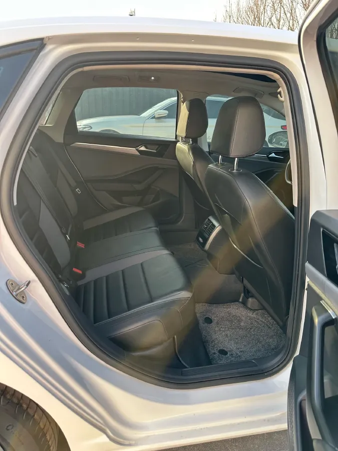 2019 Volkswagen Tharu 1.4T 150HP L4 7DCT,autocango,china used car exporter,china ev exporter,chinese used car exporter,chinese used ev exporter