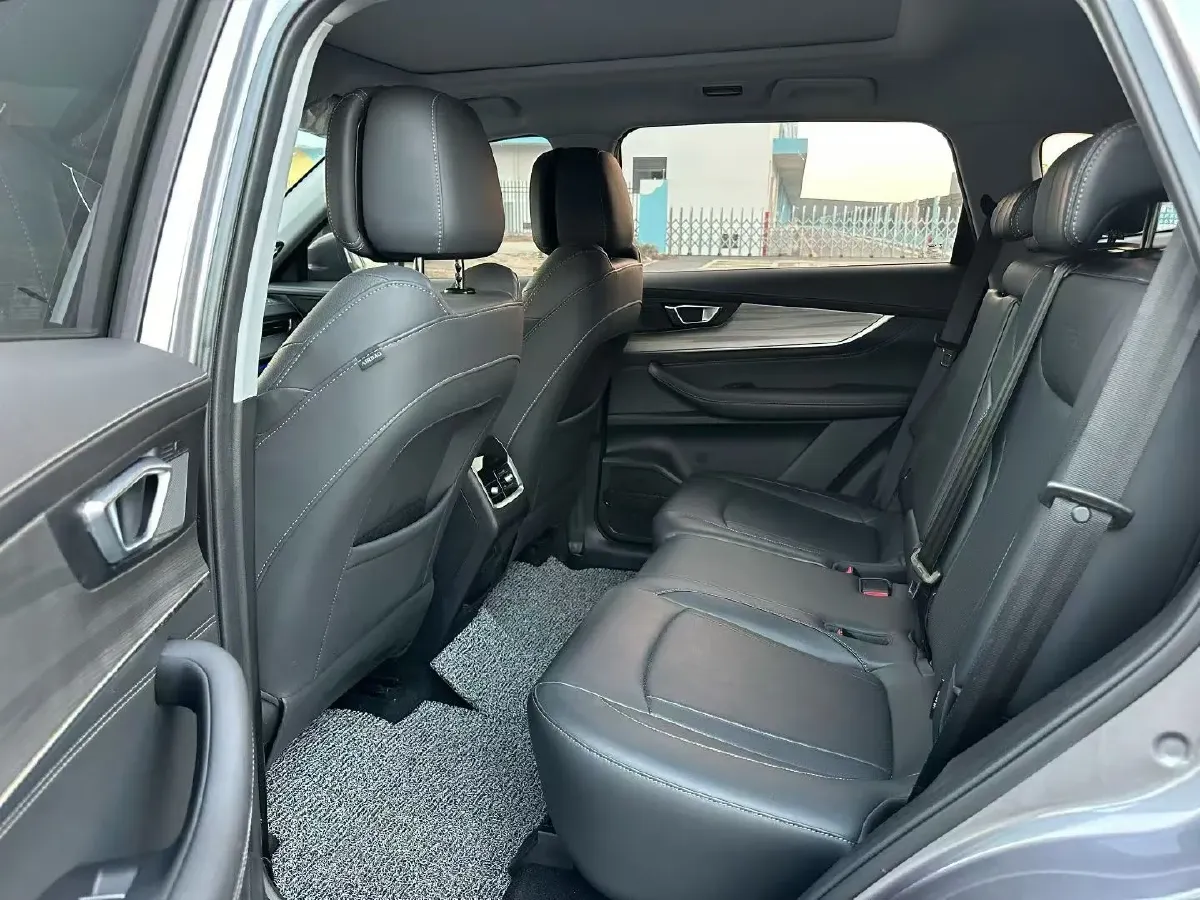 2023 Chery Tiggo 8 1.6T 197HP L4 7DCT,autocango,china used car exporter,china ev exporter,chinese used car exporter,chinese used ev exporter